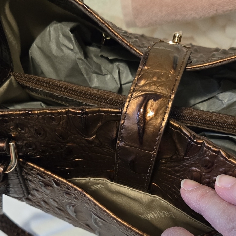 NWT BRAHMIN FIORA SHOULDER BAG IN GANACHE OMBRE MELBOURNE. - Picture 6 of 16